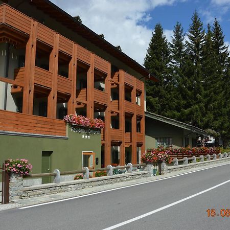 Residence Deborah Madesimo Esterno foto